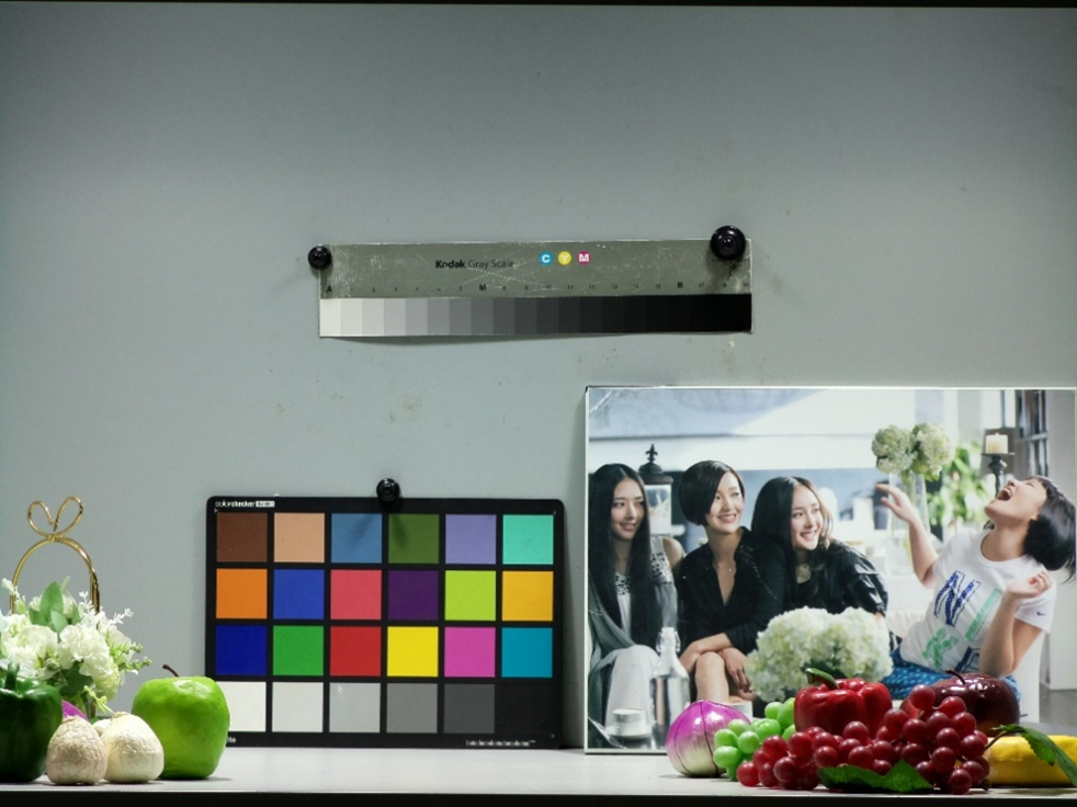 175000-12-lens-3